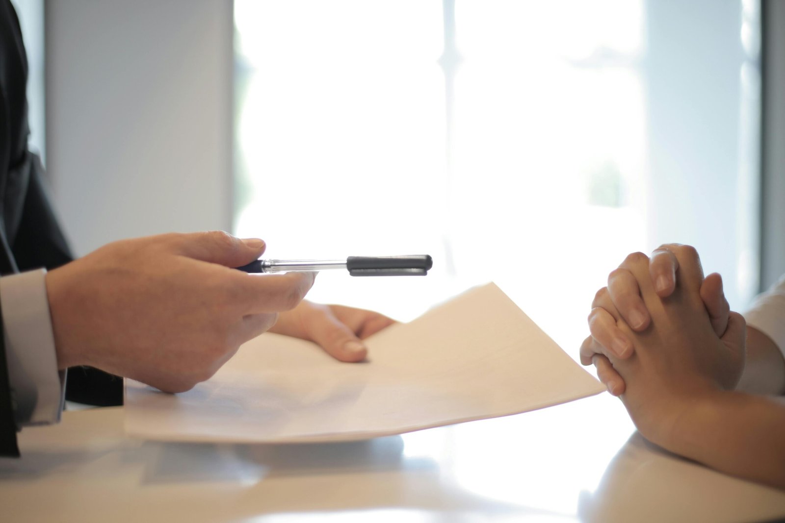 Contrato preliminar: o que é, requisitos legais e quando utilizar